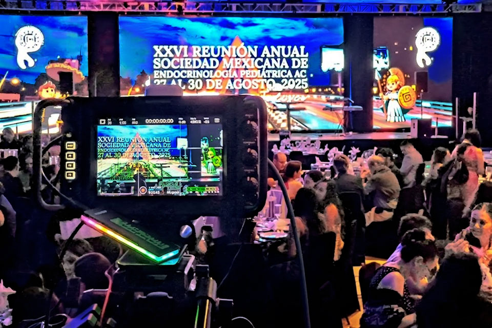 Adelante Contigo Mx - CCTV